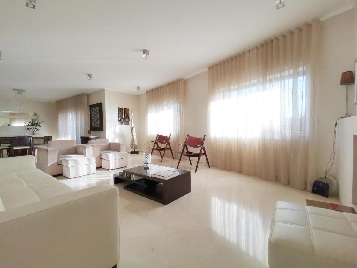 Entire Floor Parque Nacoes Prime Apartments Expo30 Lissabon Buitenkant foto